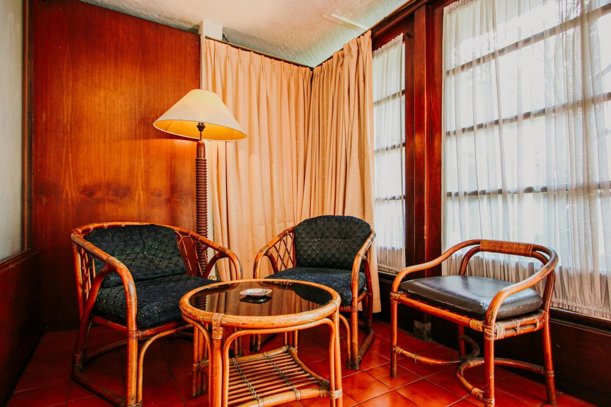 Hotel Bumi Asih Gedung Sate Bandung Eksteriør bilde