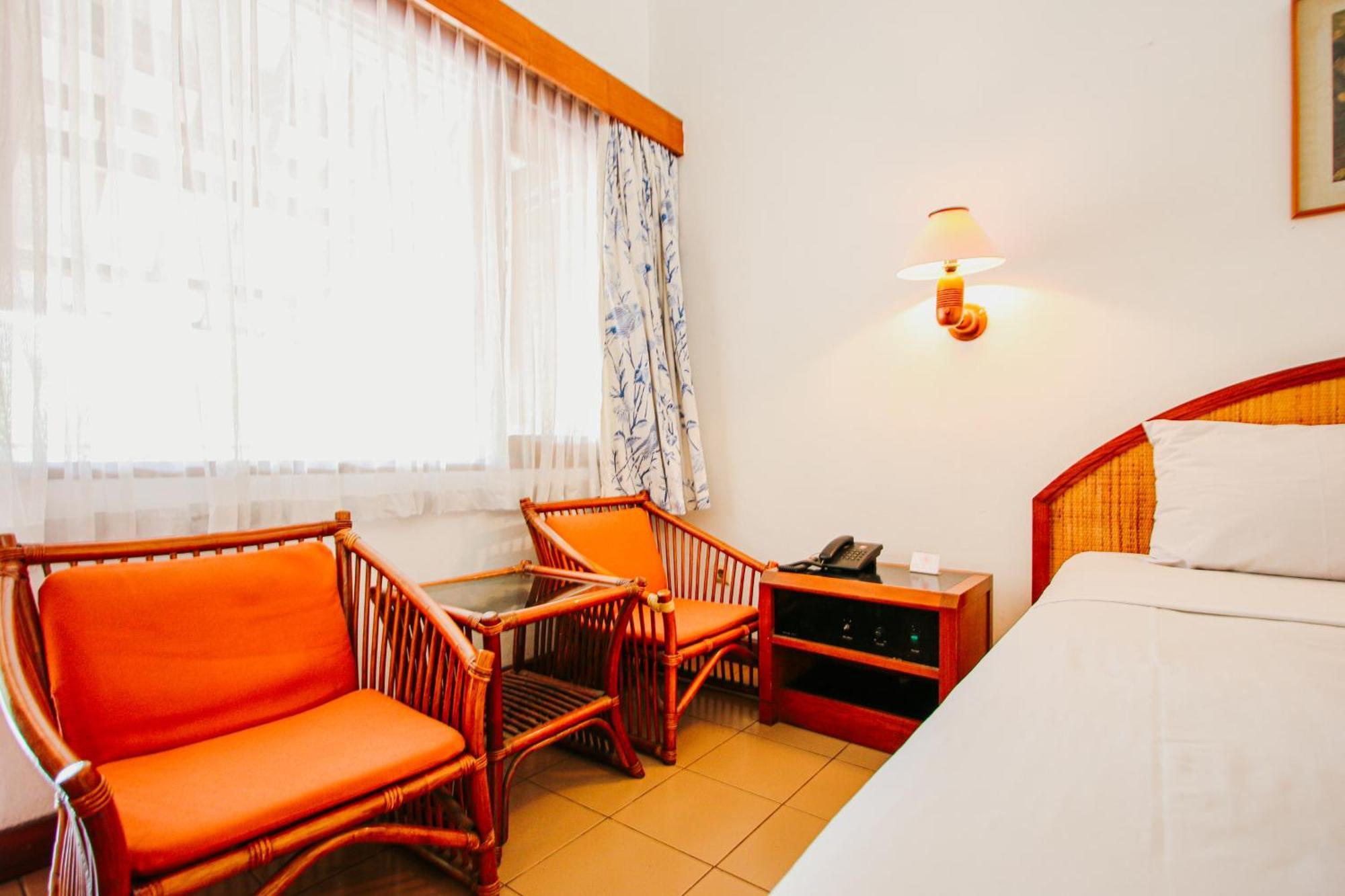 Hotel Bumi Asih Gedung Sate Bandung Eksteriør bilde